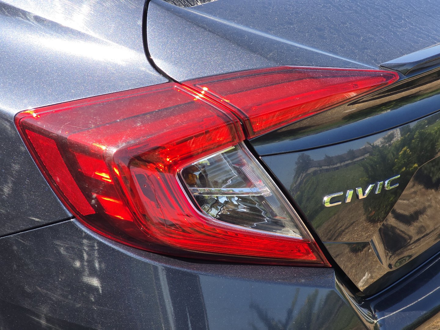Used 2016 Honda Civic Touring image 18