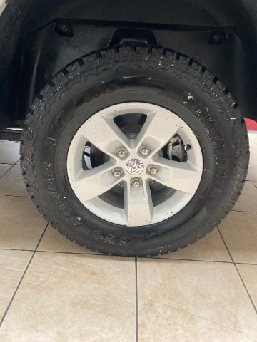 Used 2022 RAM 1500 Classic SLT w/ Electronics Group image 34