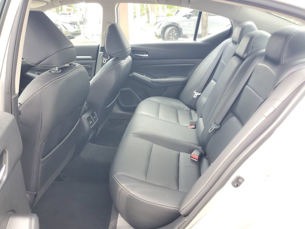 Used 2019 Nissan Altima 2.5 SL FWD image 9