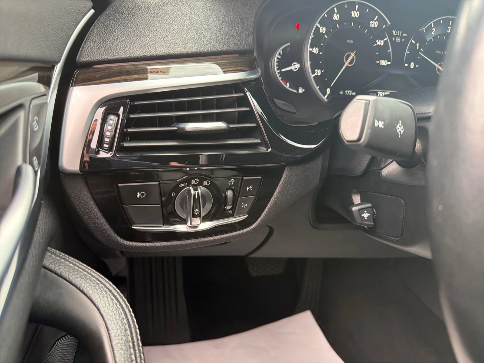 Used 2018 BMW 540i RWD image 18