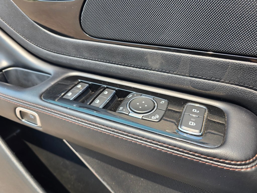 Used 2022 Lincoln Aviator Reserve w/ Equipment Group 201A AWD/4WD image 17