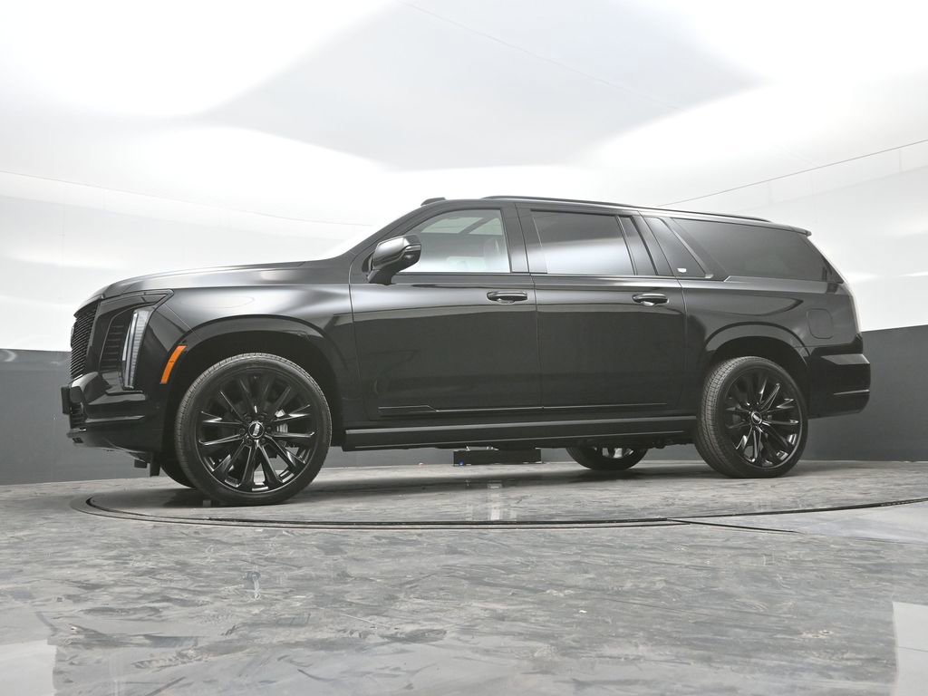 New 2026 Cadillac Escalade ESV Platinum Sport w/ LPO, ONYX Package AWD/4WD image 31