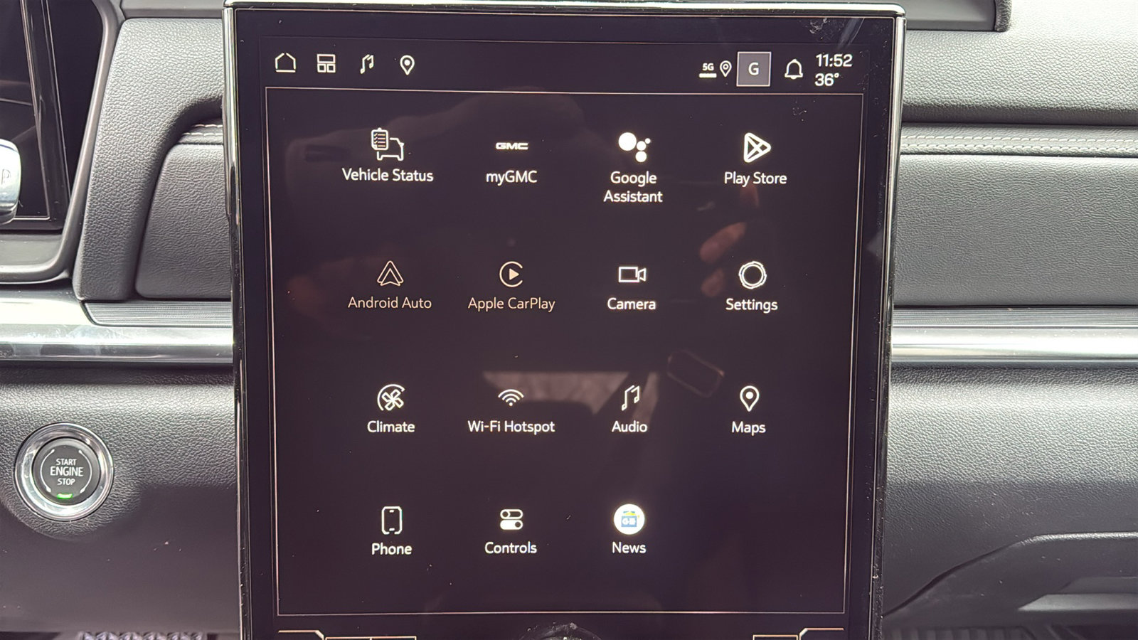 New 2026 GMC Terrain Elevation w/ Elevation Premium Package image 13