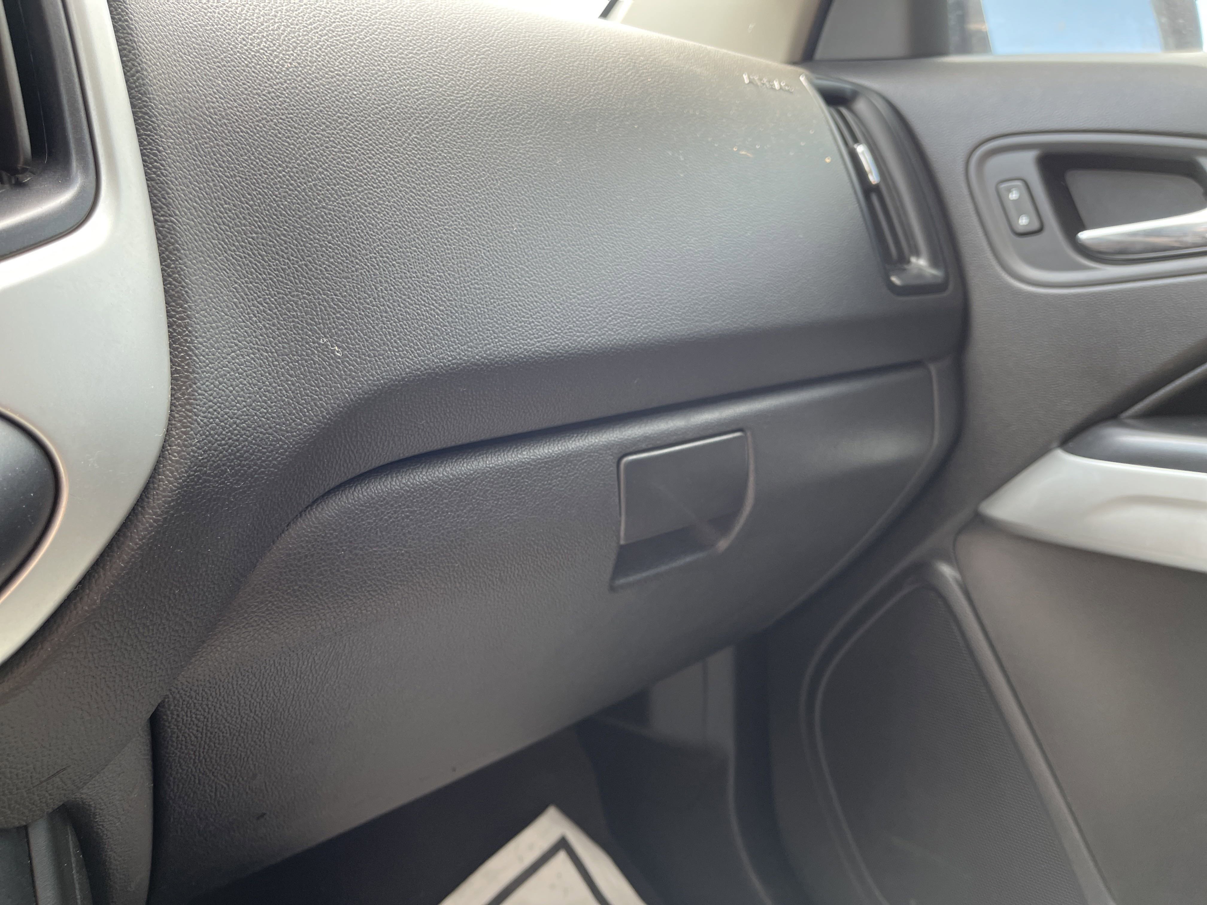 Used 2019 Chevrolet Colorado ZR2 image 33