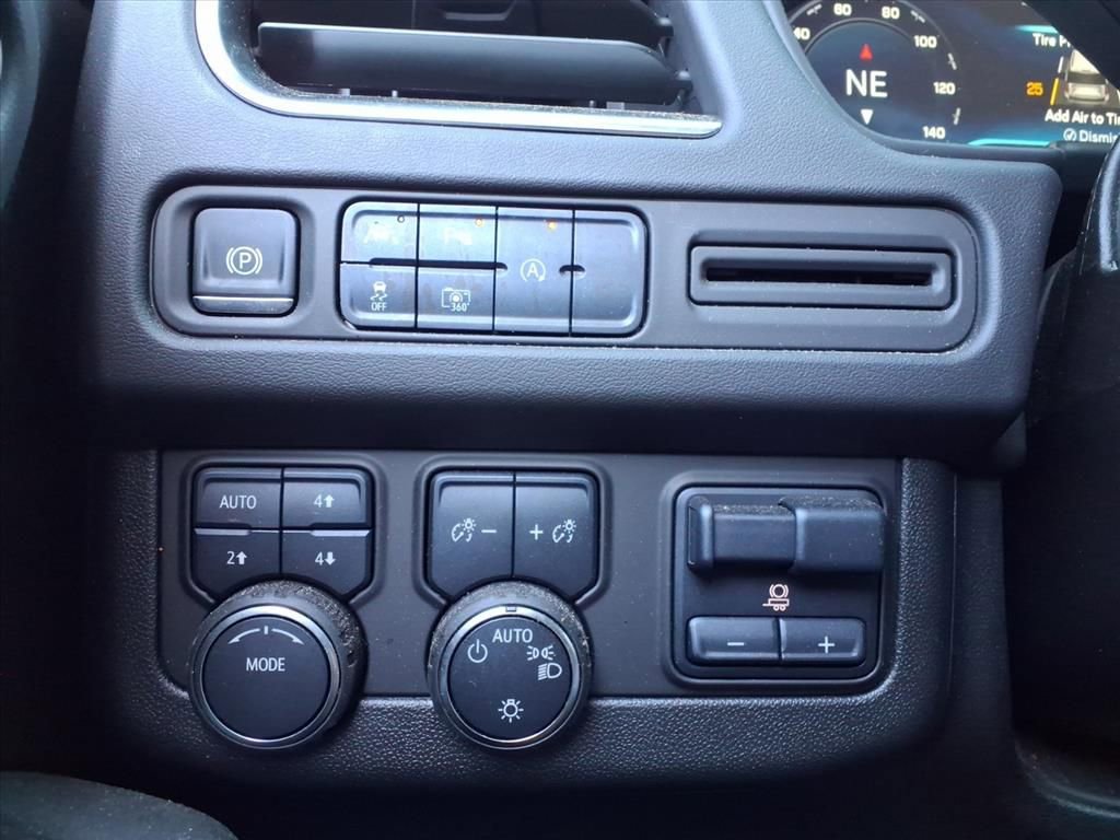 Used 2024 Chevrolet Tahoe RST w/ Luxury Package image 16