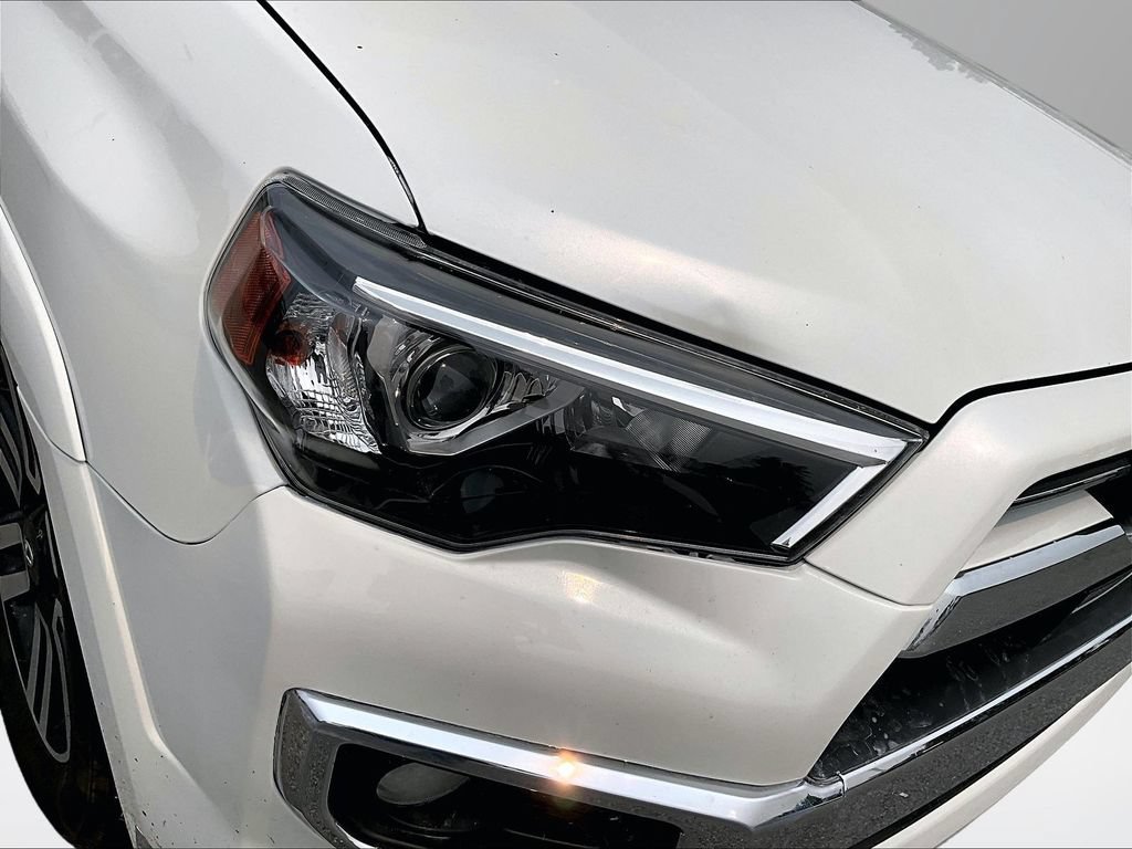 Used 2020 Toyota 4Runner Limited RWD image 30
