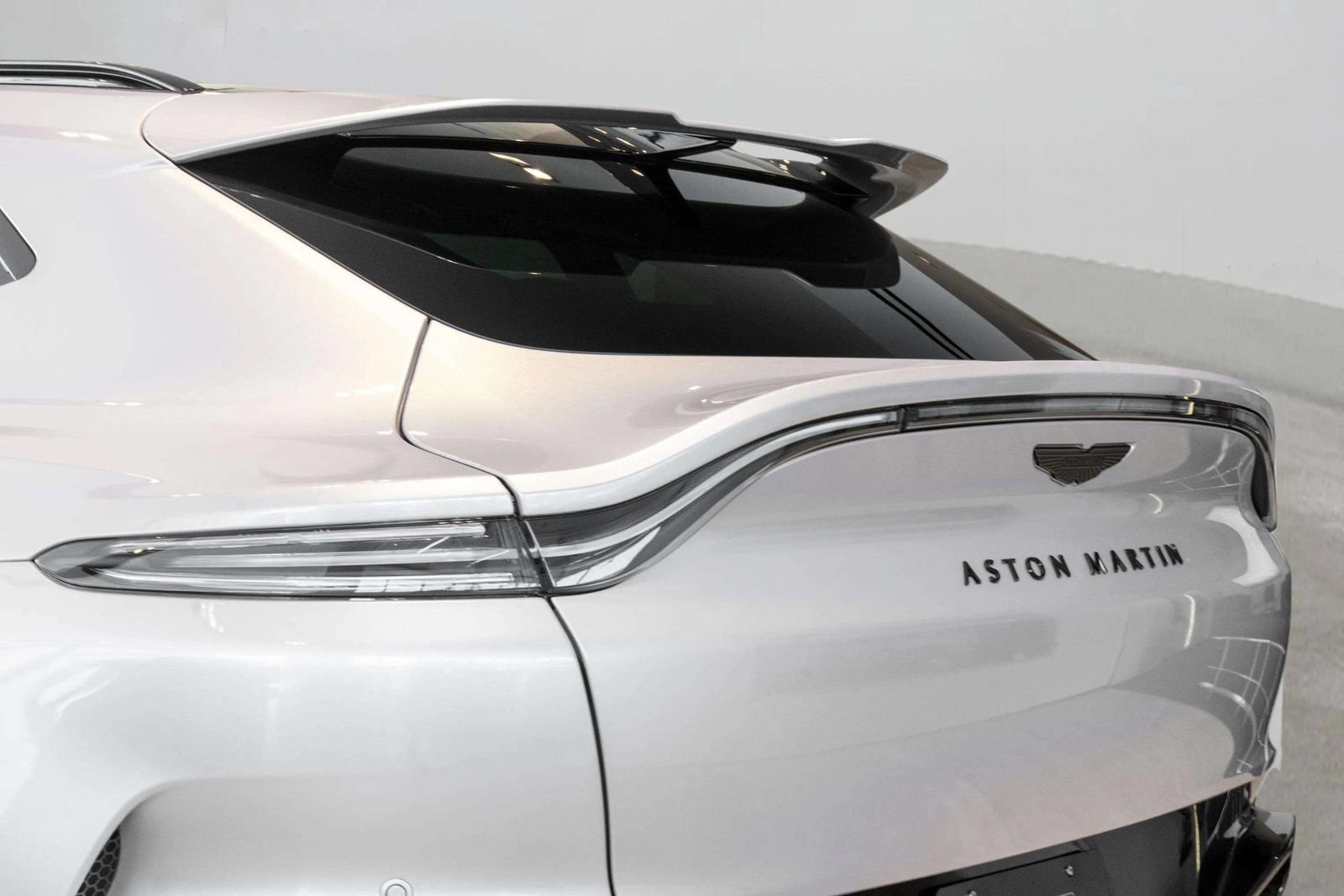 New 2026 Aston Martin DBX S AWD/4WD image 63