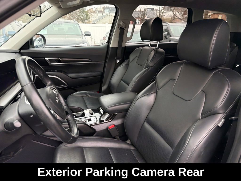 Used 2025 Kia Telluride S image 11