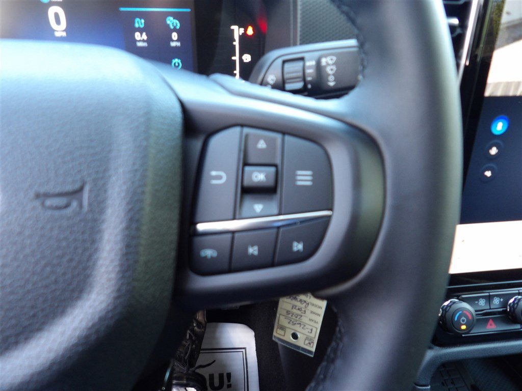 New 2025 Ford Ranger XLT w/ Equipment Group 301A High image 30