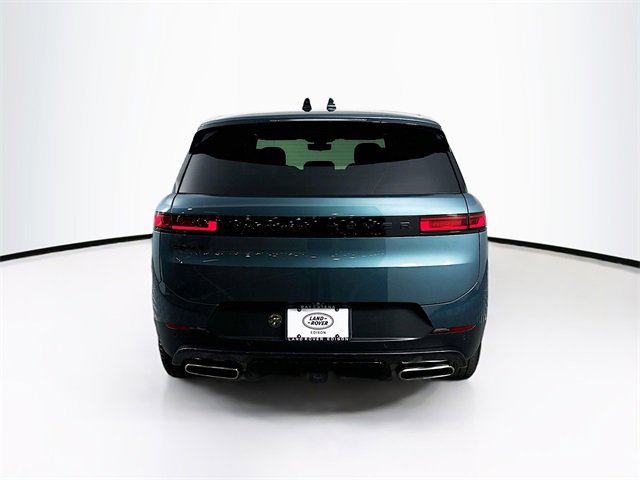 Used 2025 Land Rover Range Rover Sport SE image 6