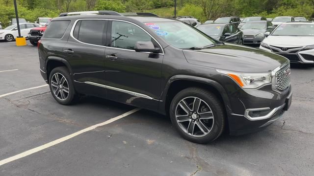 Used 2018 GMC Acadia Denali w/ Technology Package AWD/4WD image 2