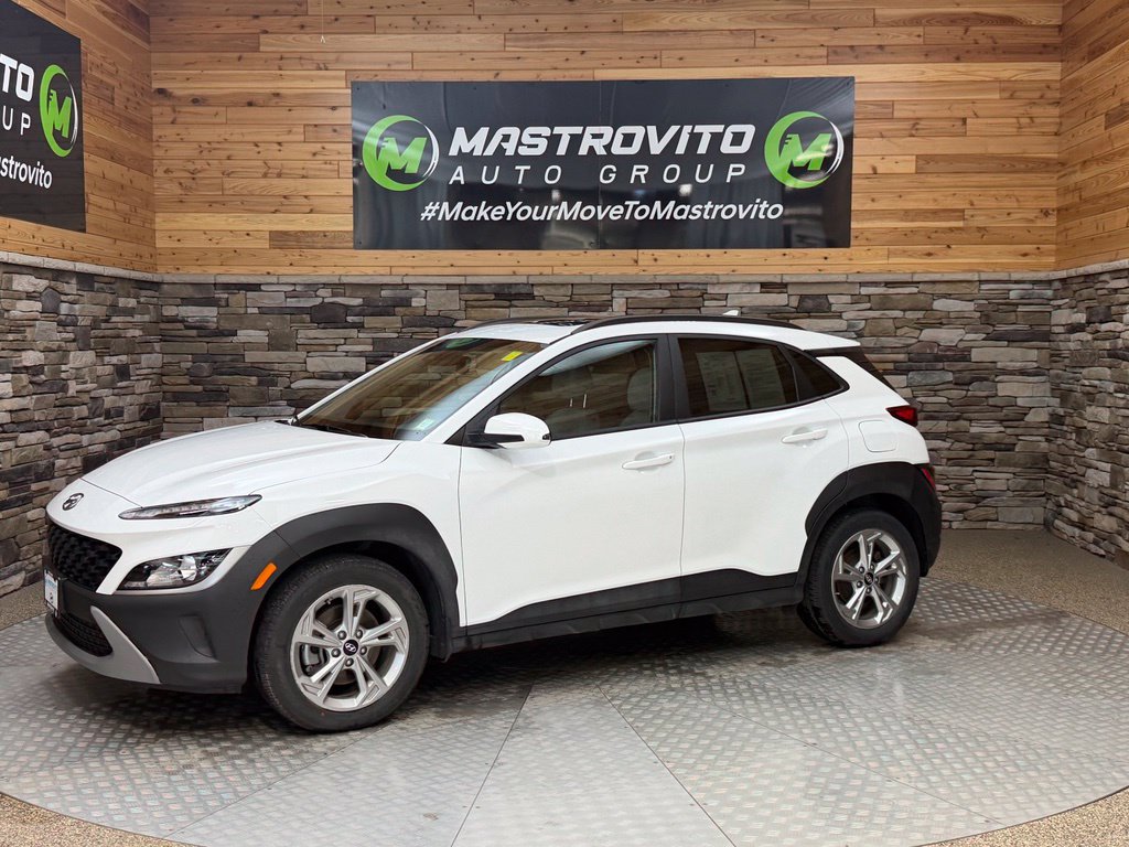 Used 2023 Hyundai Kona SEL w/ Convenience Package AWD/4WD image 8