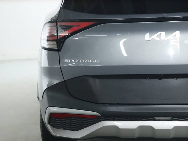 Used 2023 Kia Sportage EX FWD image 43