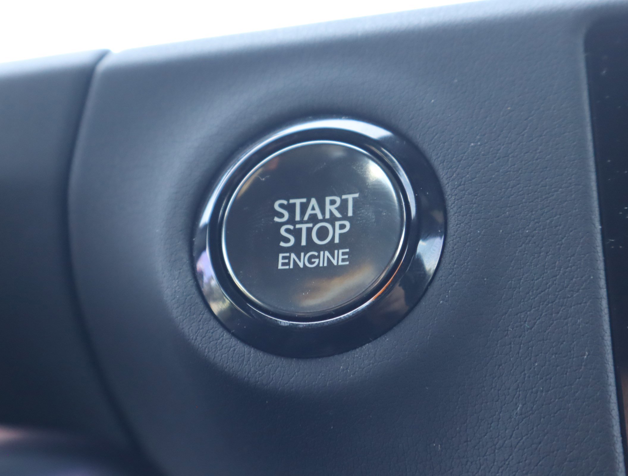 Used 2025 Lexus GX 550 w/ Accessory Package (2T) AWD/4WD image 25