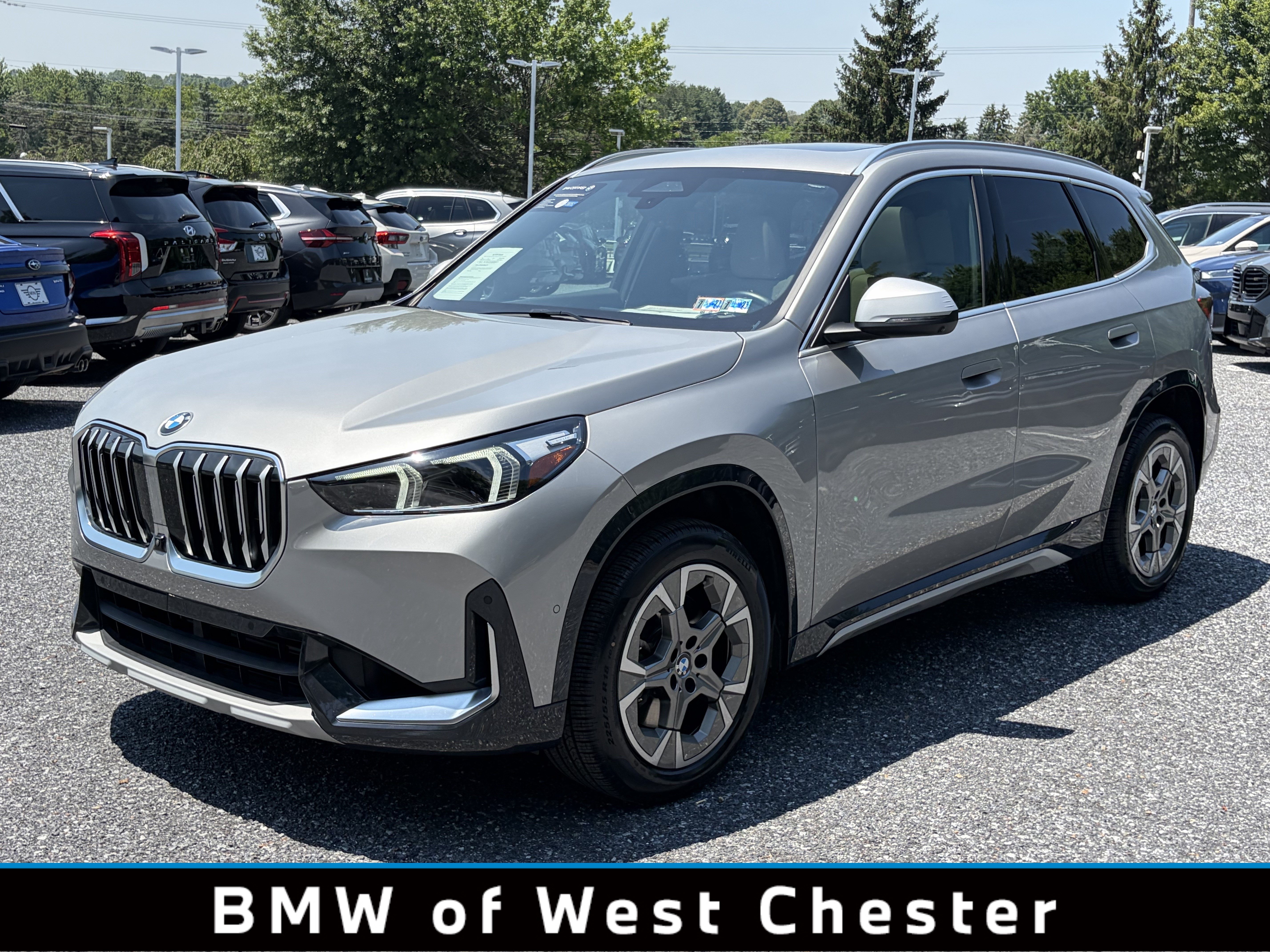 Used 2023 BMW X1 xDrive28i w/ Premium Package AWD/4WD image 1