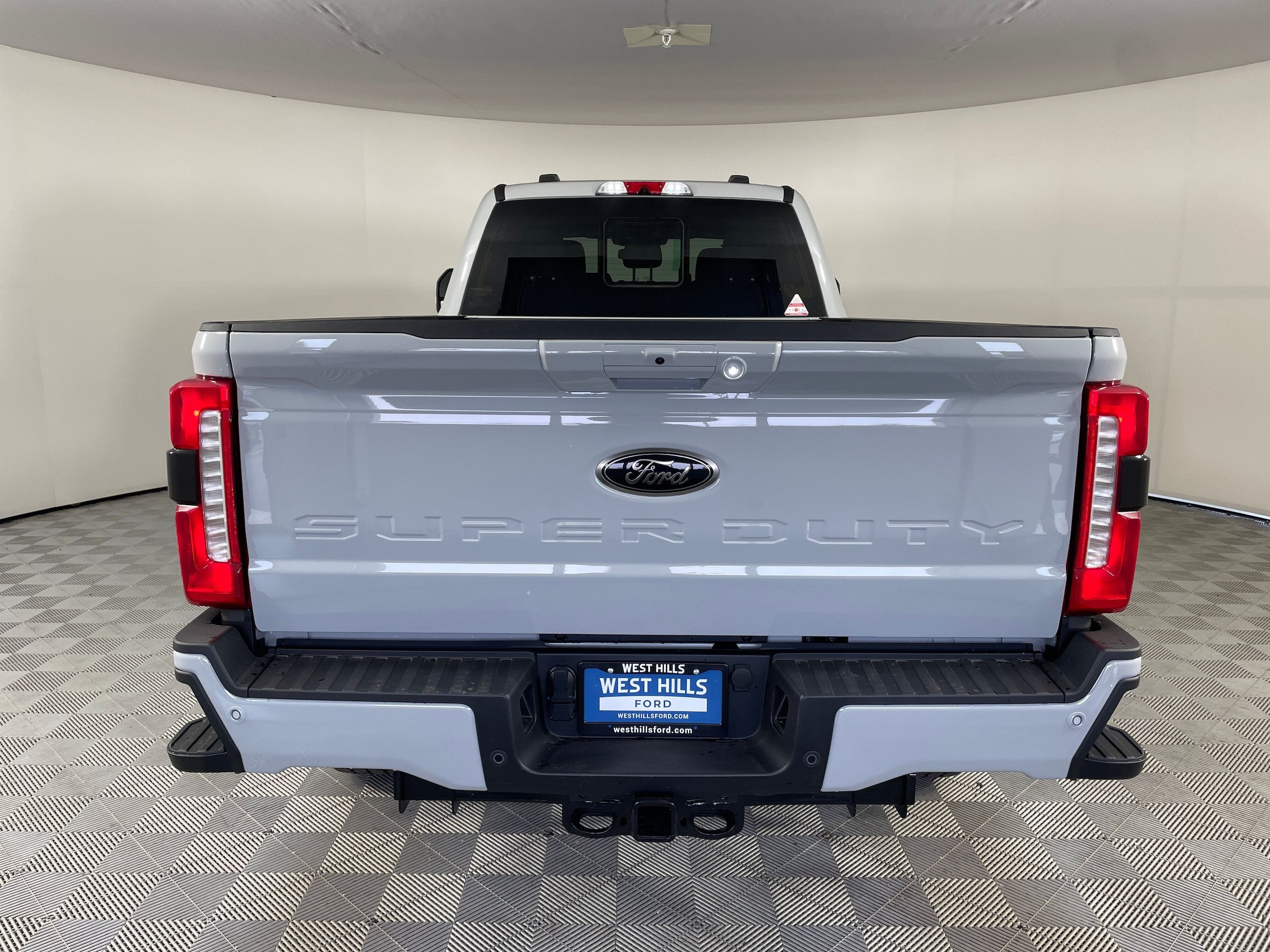 New 2026 Ford F250 XLT w/ XLT Premium Package AWD/4WD image 13