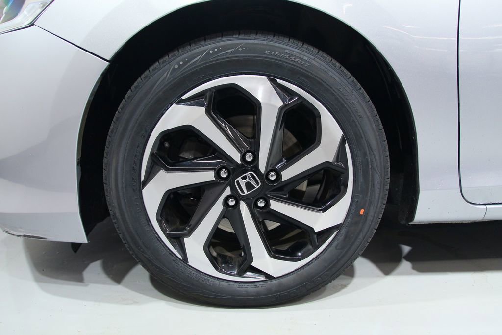 Used 2017 Honda Accord EX-L image 17