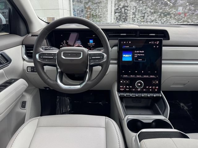 Used 2026 GMC Terrain Denali AWD/4WD image 14