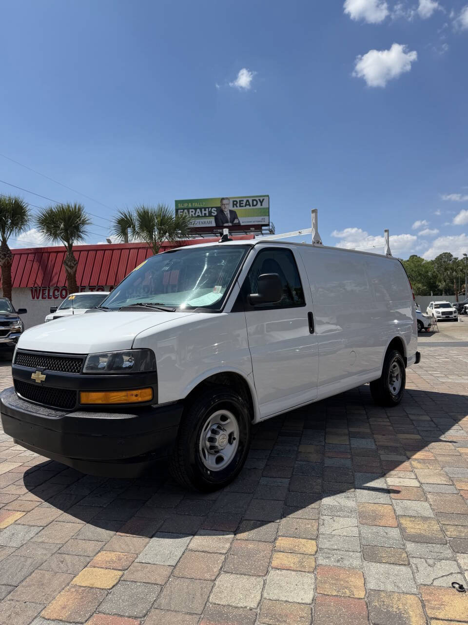 Used 2020 Chevrolet Express 2500 w/ Driver Convenience Package RWD image 18