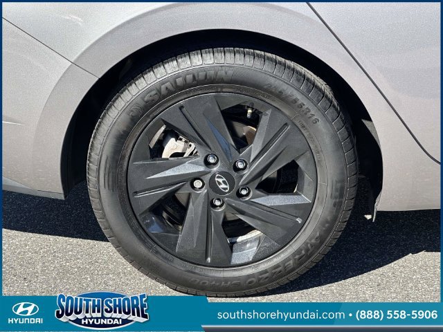 Certified 2021 Hyundai Elantra SEL FWD image 10