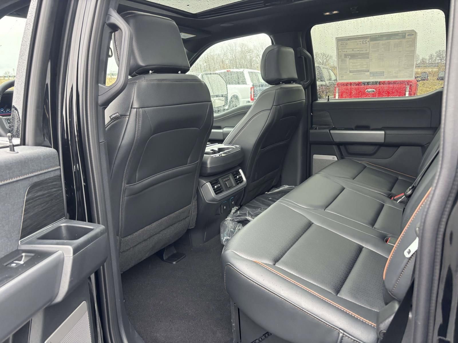 New 2025 Ford F150 Lariat w/ Equipment Group 502A High image 29