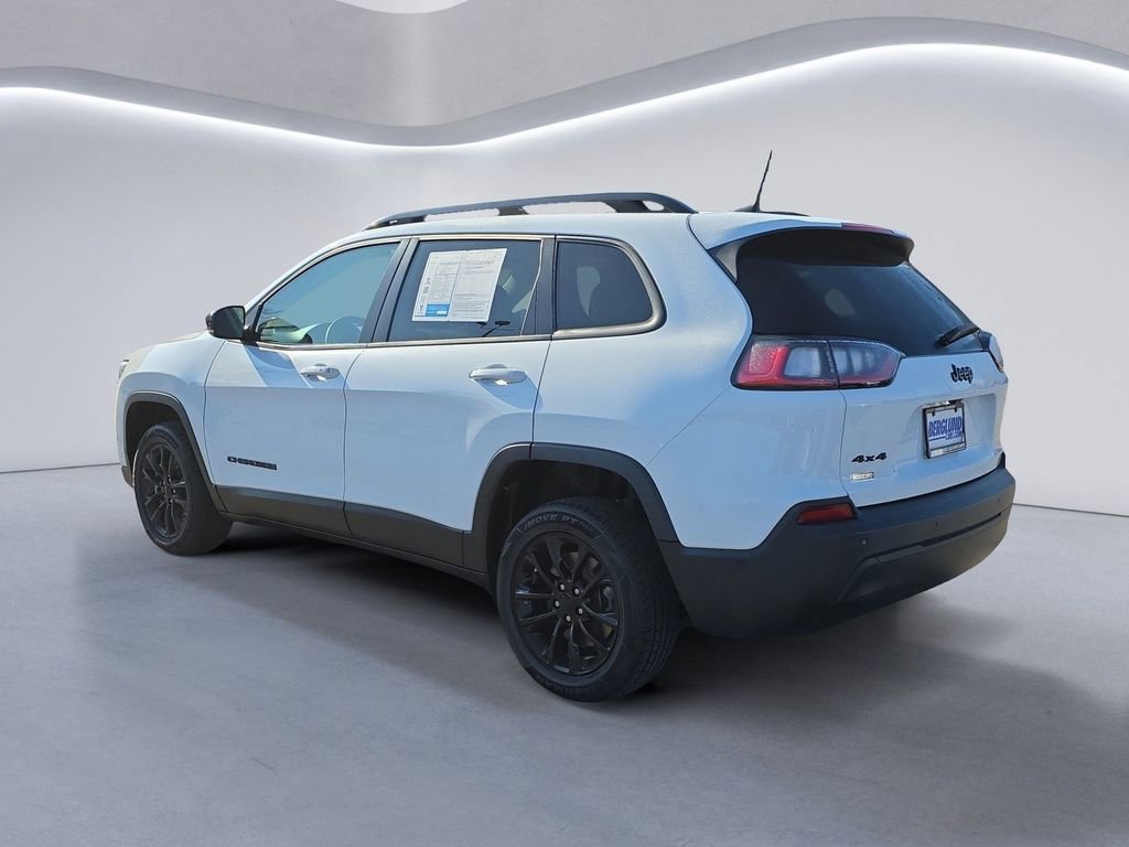 Used 2023 Jeep Cherokee Altitude Lux image 5