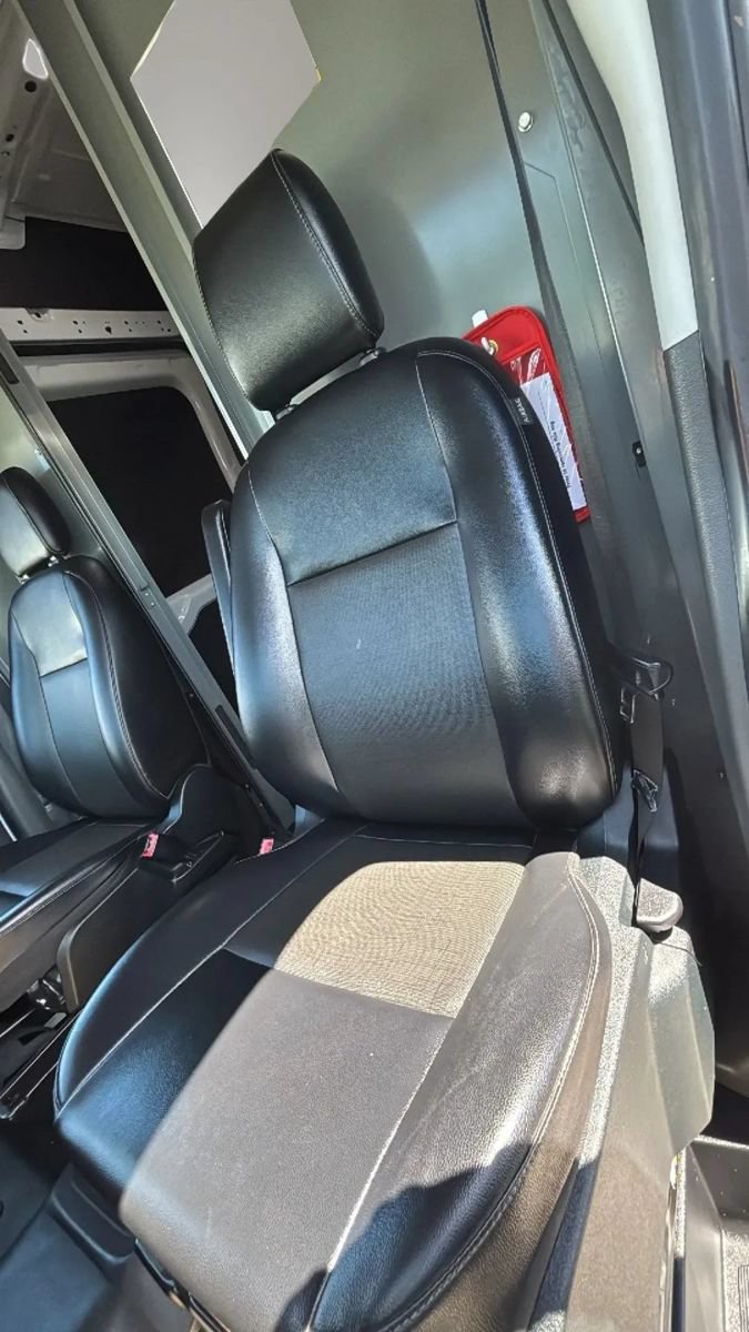 Used 2022 Ford E-Transit 148 High Roof w/ Load Area Protection Package RWD image 36