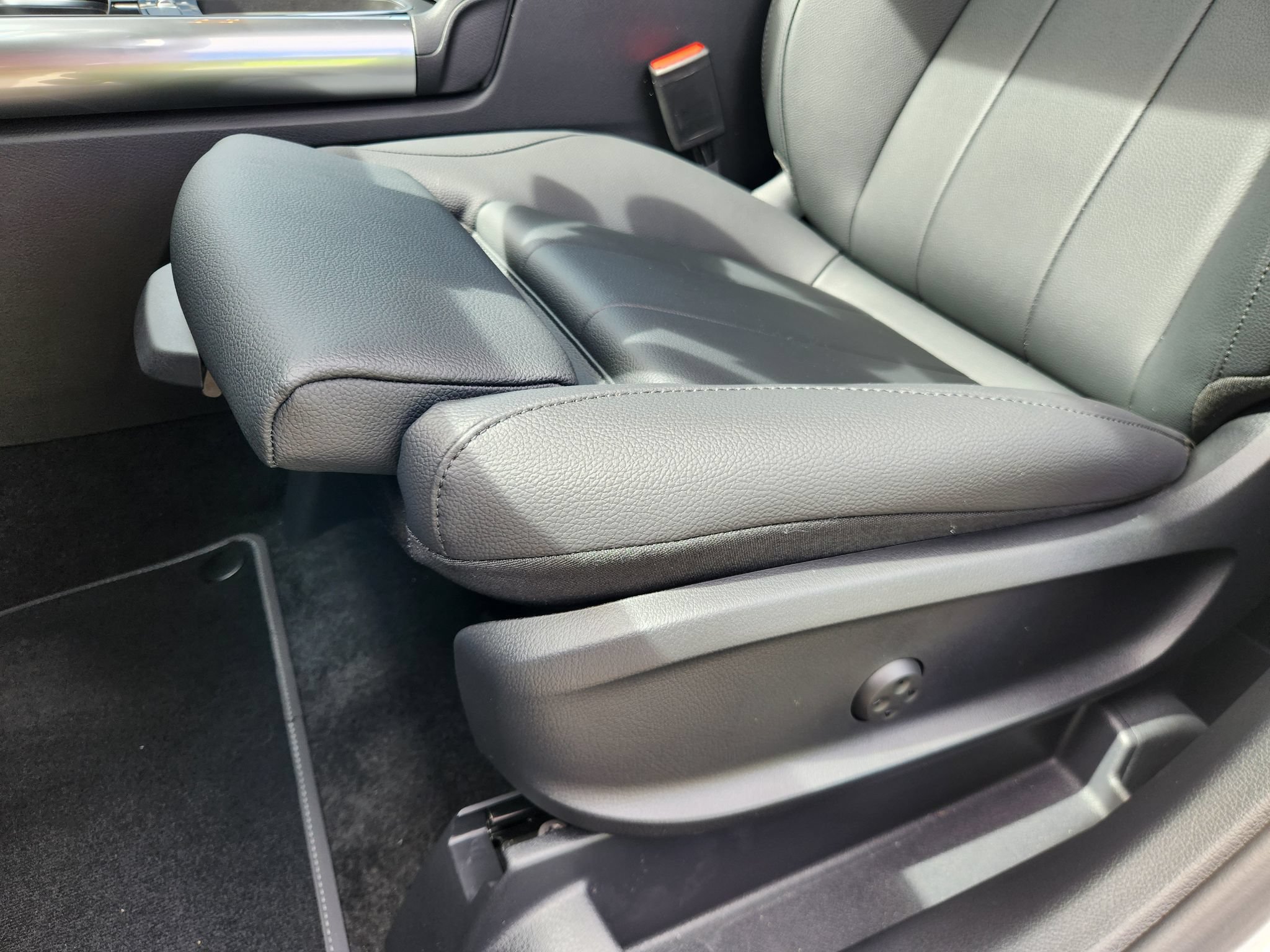 New 2026 Mercedes-Benz GLA 250 4MATIC image 14