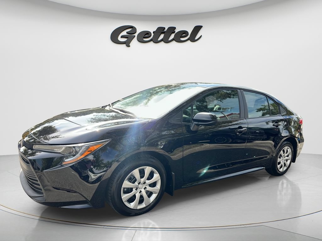 Certified 2026 Toyota Corolla LE FWD image 1