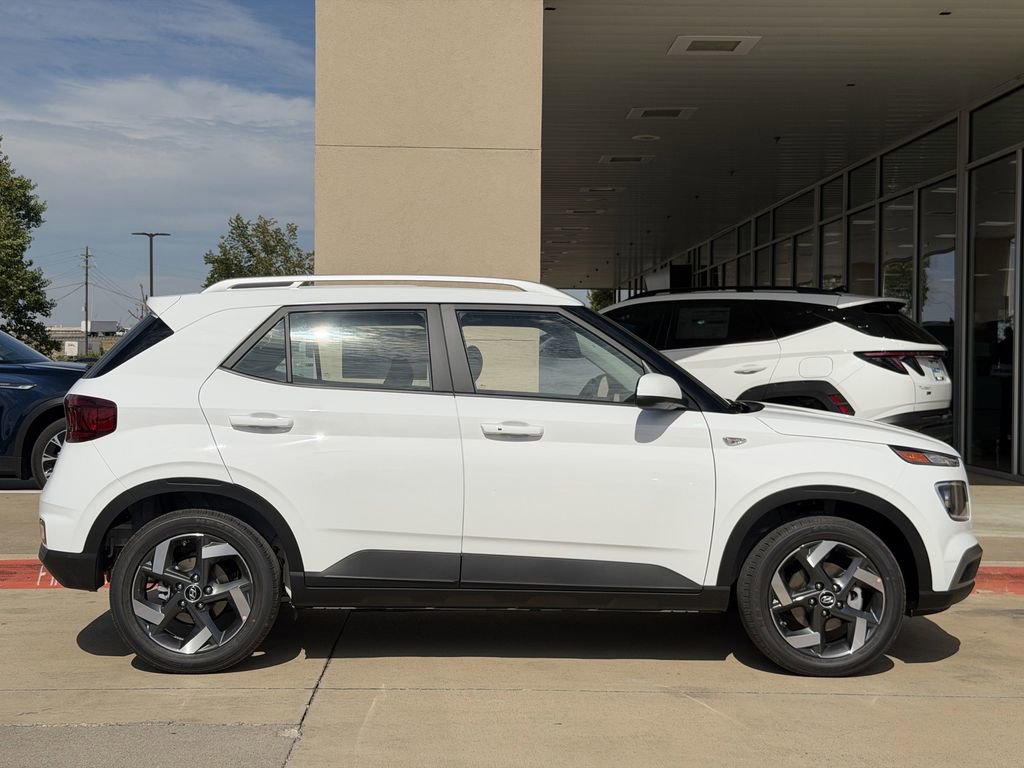 New 2026 Hyundai Venue SEL image 3