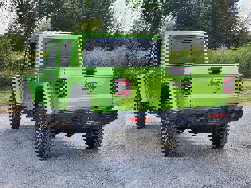 New 2025 Jeep Gladiator Mojave image 3