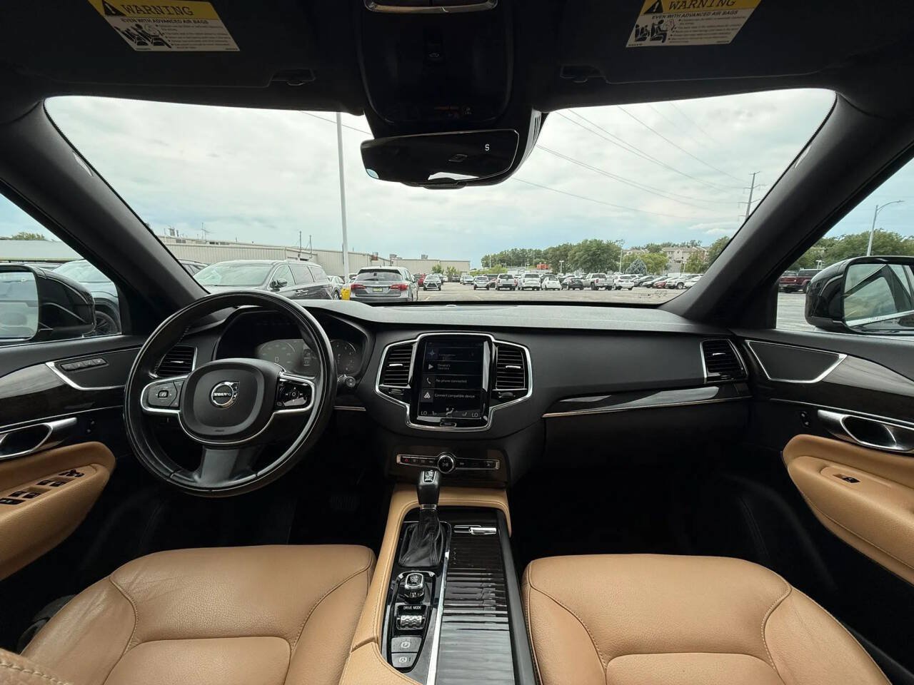 Used 2018 Volvo XC90 T6 Momentum w/ Convenience Package AWD/4WD image 24