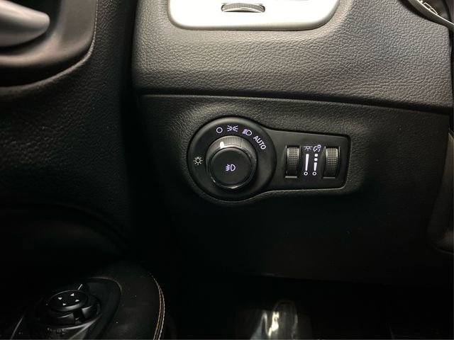 Used 2018 Jeep Compass Latitude w/ Popular Equipment Group image 23