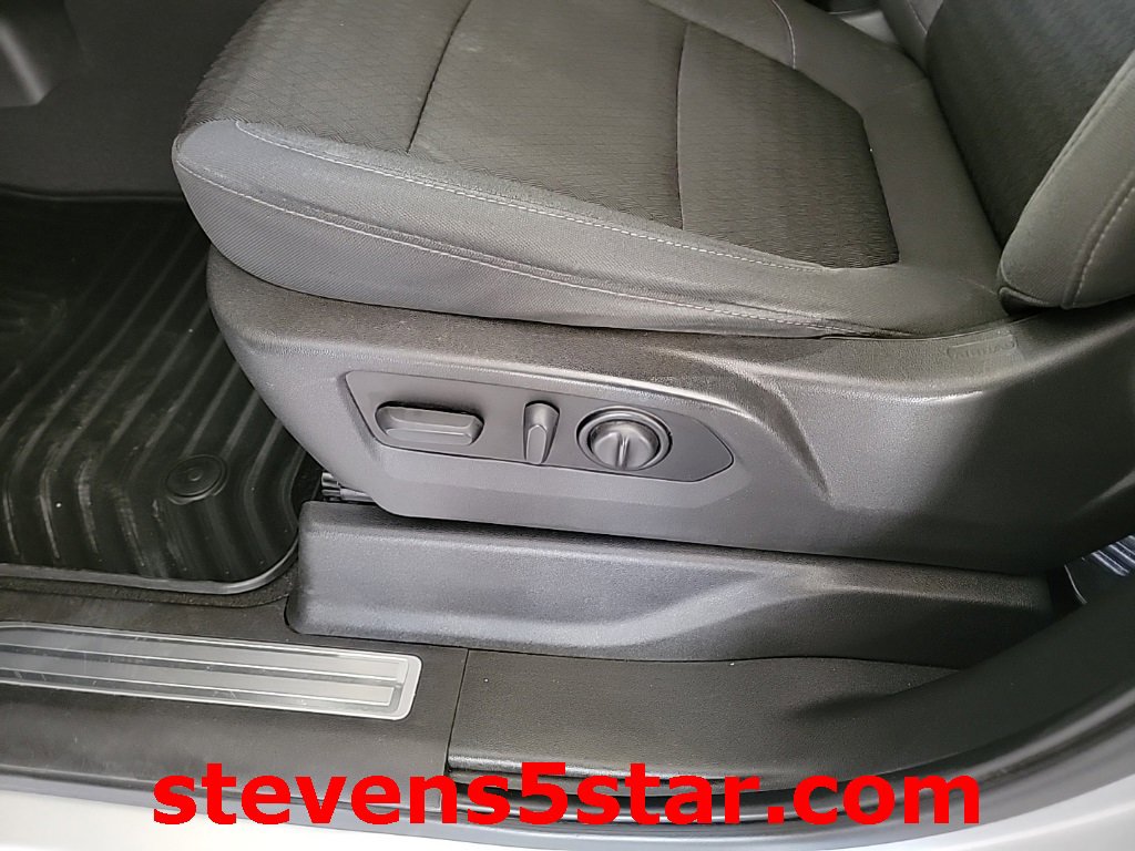 Used 2022 GMC Sierra 2500 SLE w/ SLE Convenience Package image 13