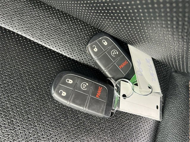 Used 2022 Jeep Compass Latitude w/ Sun and Sound Group image 25