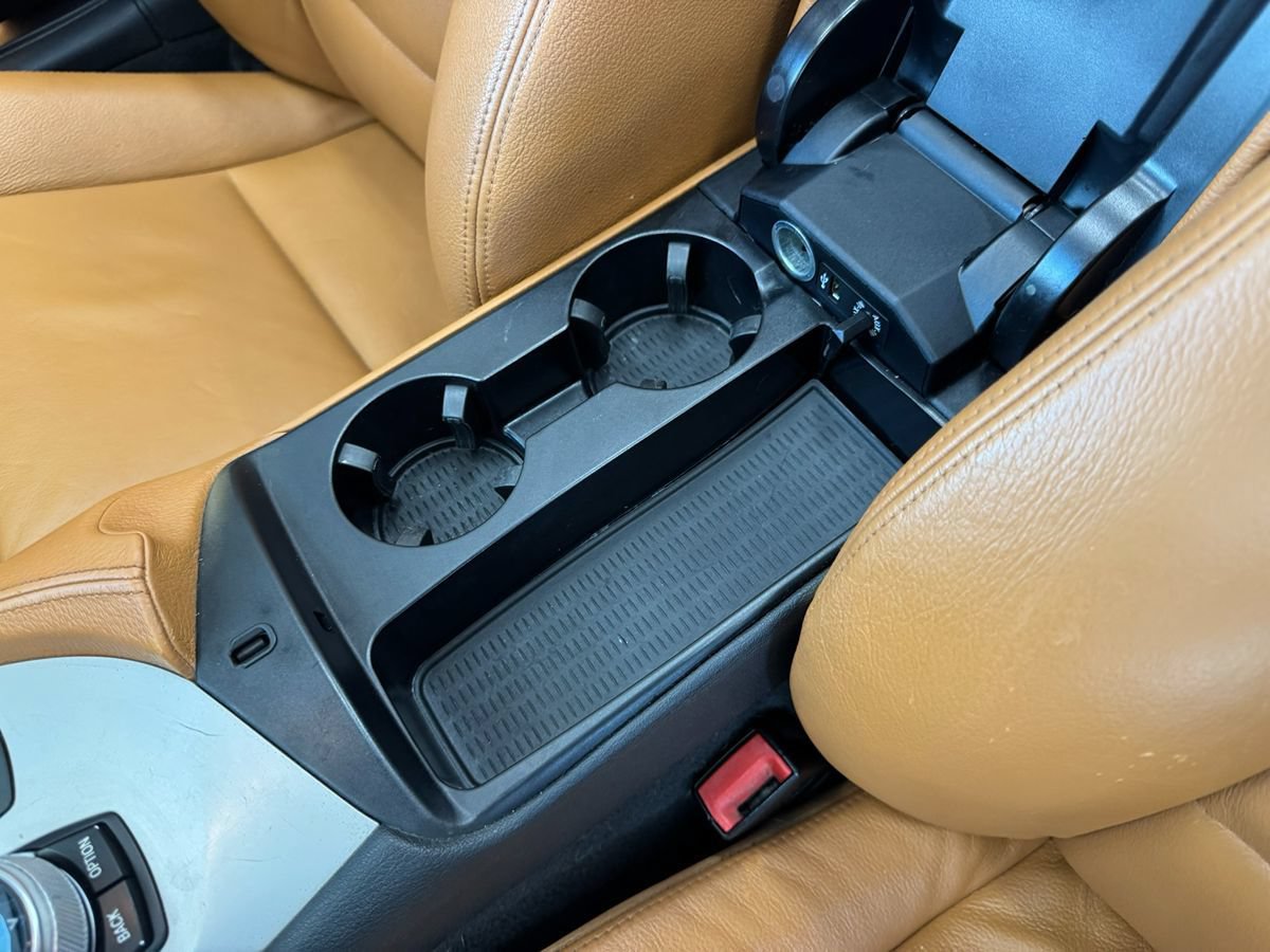Used 2015 BMW Z4 sDrive28i RWD image 41
