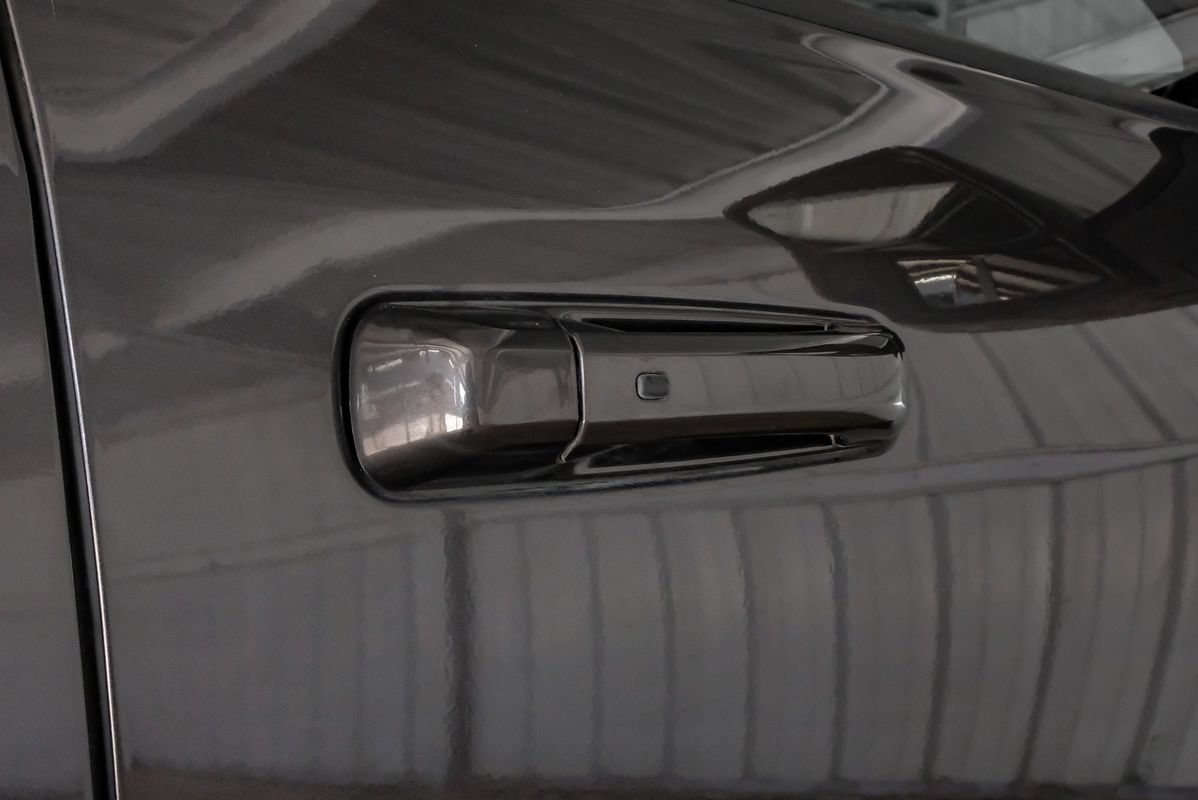 Used 2023 RAM 3500 Laramie AWD/4WD image 41