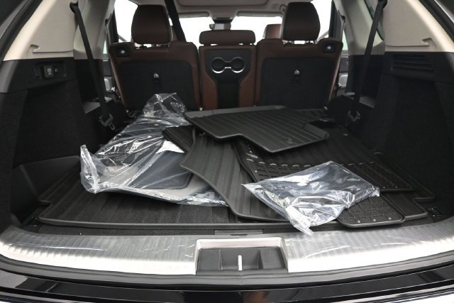 New 2026 Acura MDX w/ Advance Package AWD/4WD image 18