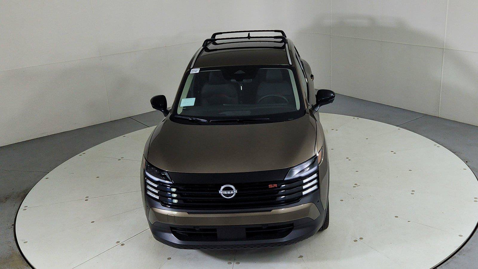 Used 2026 Nissan Kicks SR w/ Cold Weather Package AWD/4WD image 14