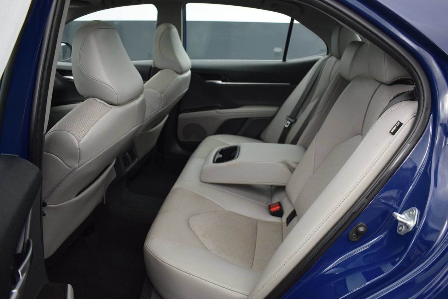 Used 2023 Toyota Camry XSE w/ Navigation Package FWD image 12
