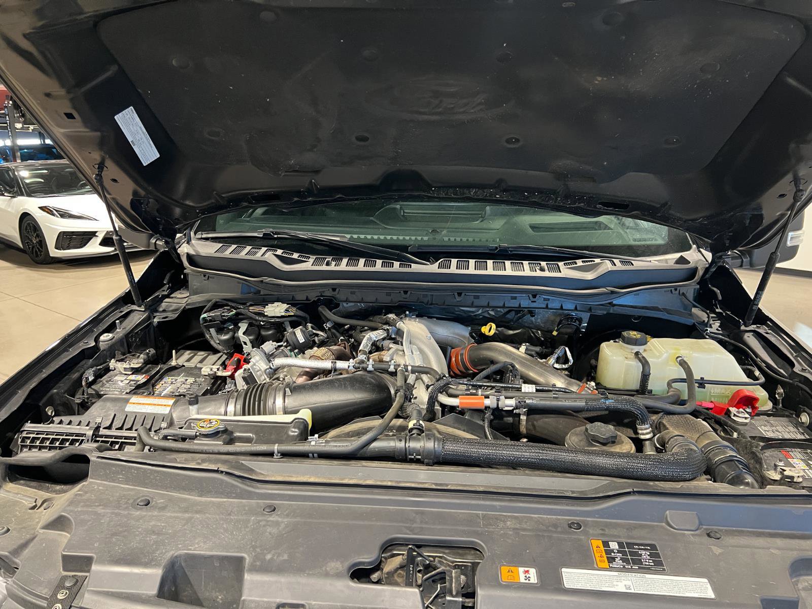 Used 2023 Ford F350 Platinum w/ Tremor Off-Road Package image 43