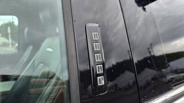 Used 2019 Ford F350 Platinum w/ Platinum Ultimate Package image 20