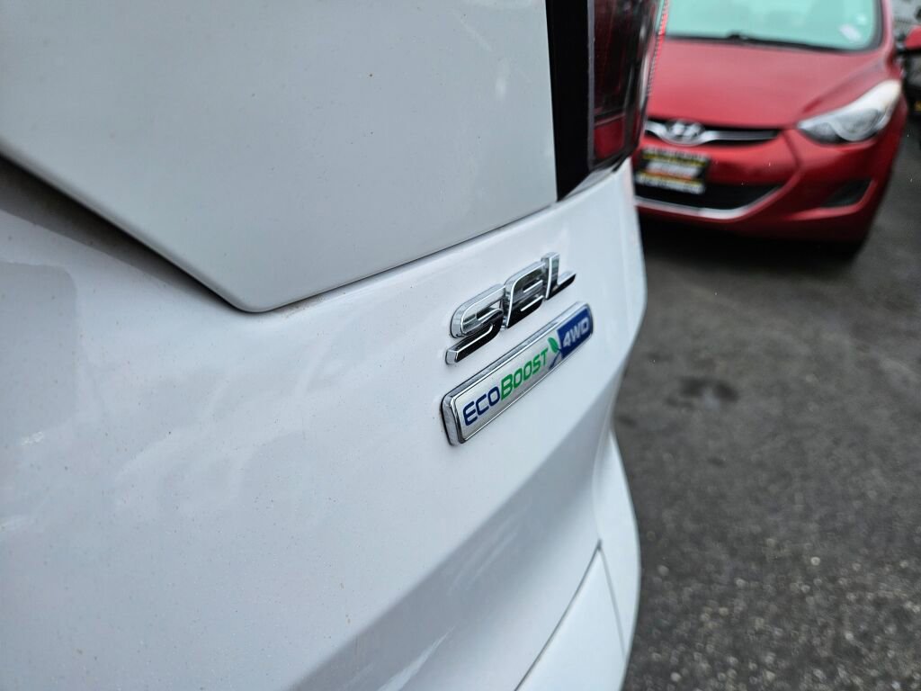Used 2018 Ford Escape SEL w/ Ford Safe & Smart Package image 9