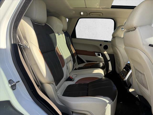 Used 2016 Land Rover Range Rover Sport Autobiography image 18