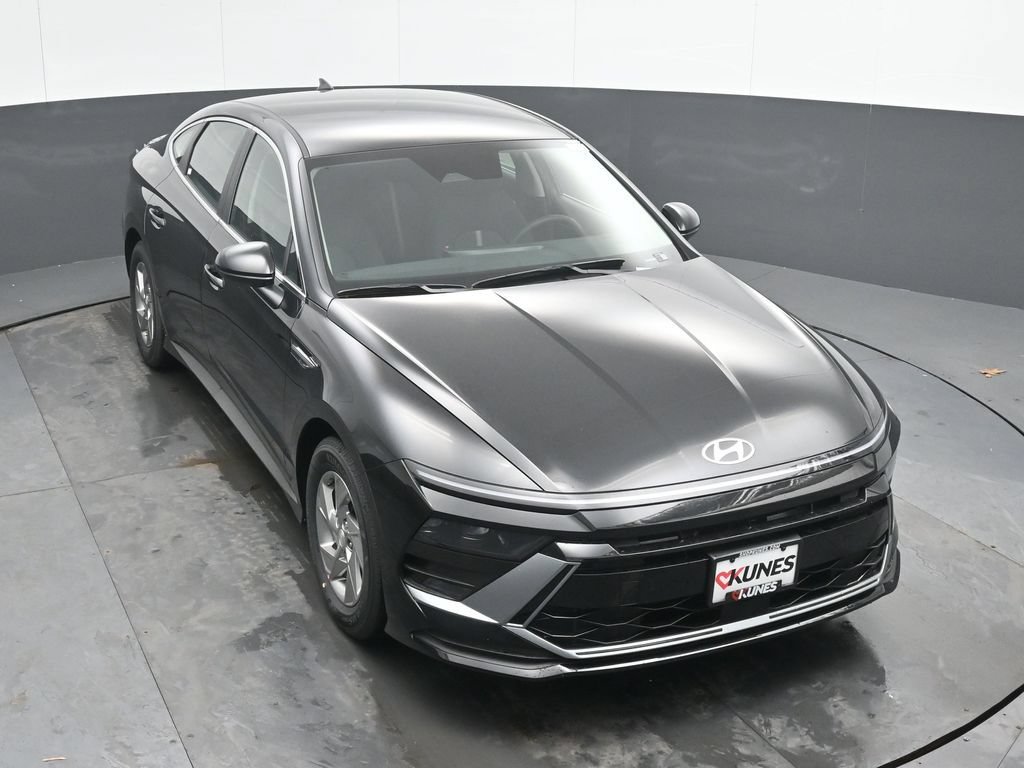 New 2026 Hyundai Sonata SE FWD image 14