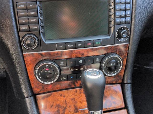 Used 2009 Mercedes-Benz CLK 550 Coupe image 15