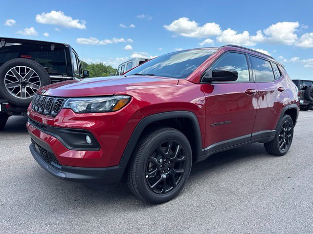 New 2026 Jeep Compass Latitude AWD/4WD image 8