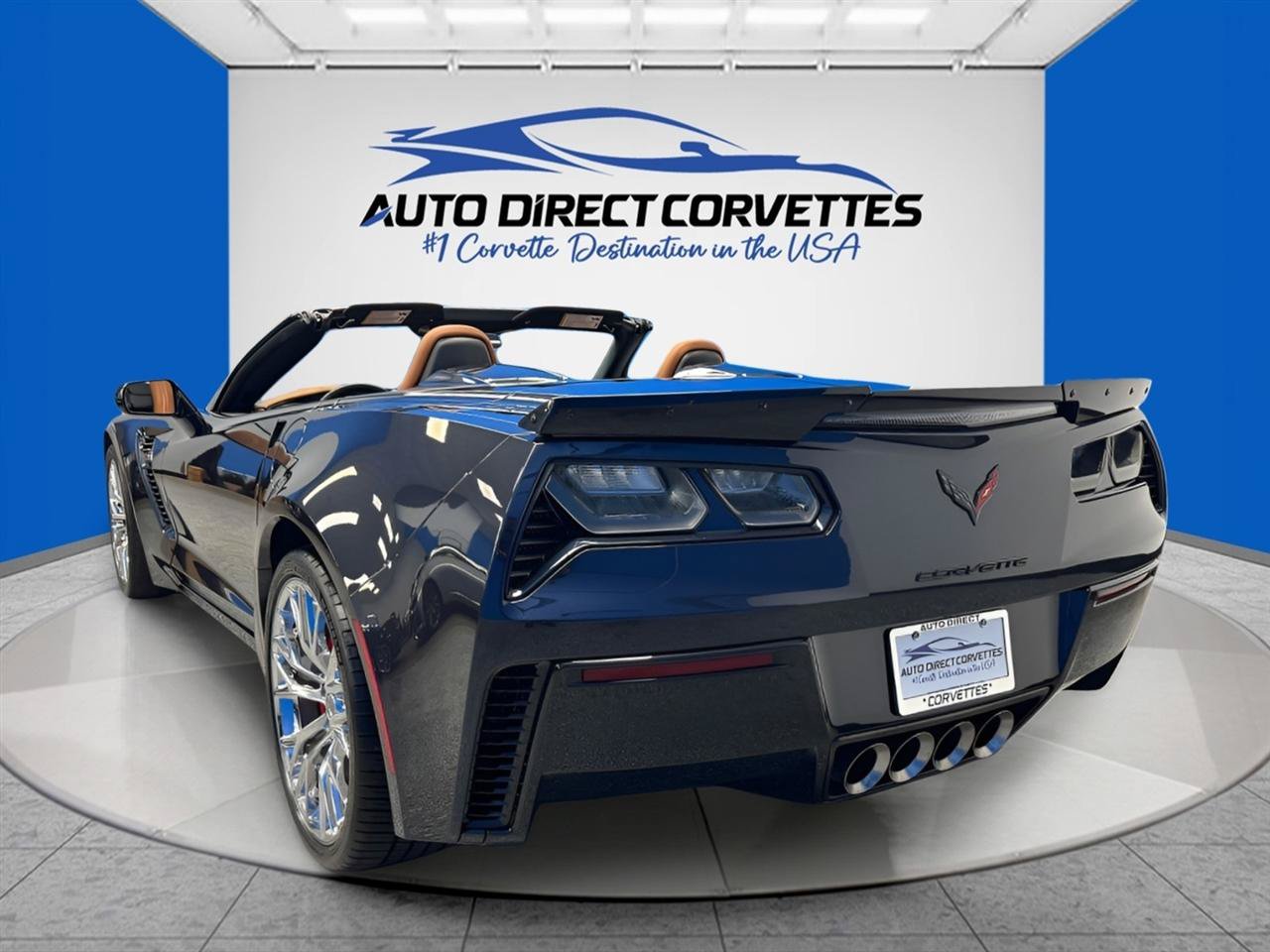 Used 2015 Chevrolet Corvette Z06 w/ 2LZ Preferred Equipment Group RWD image 8