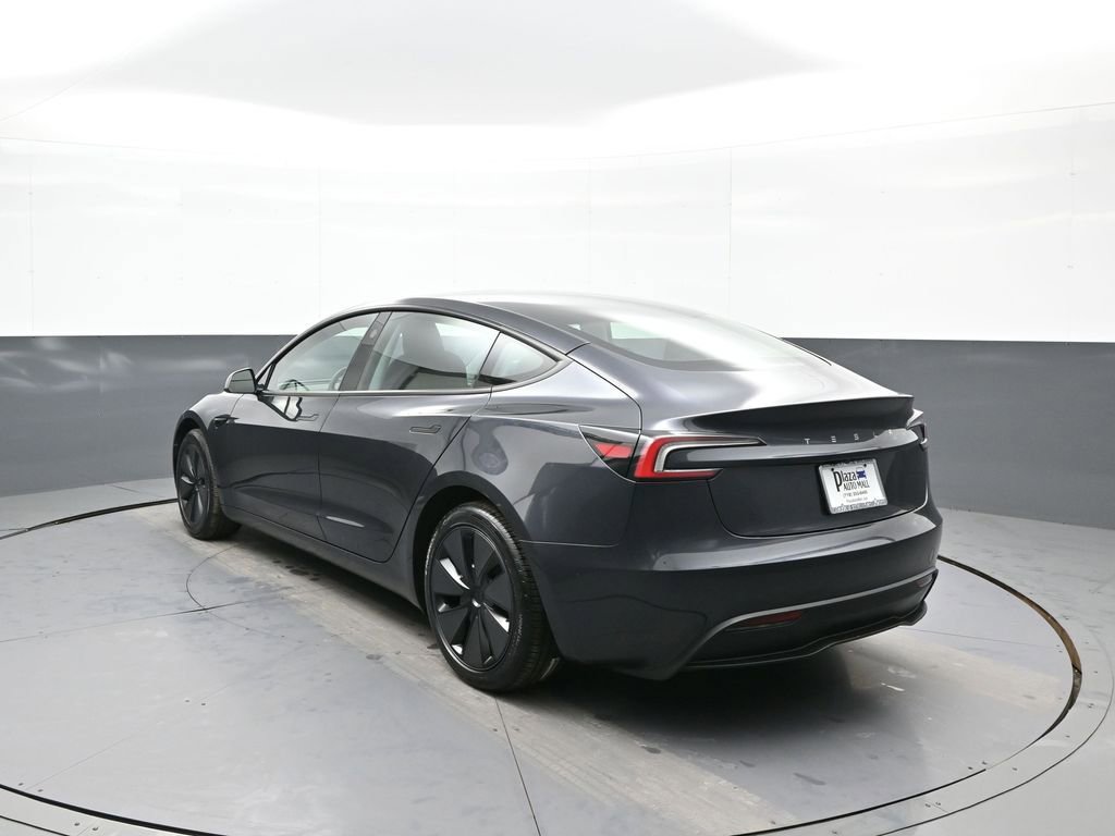 Used 2025 Tesla Model 3 Long Range image 8