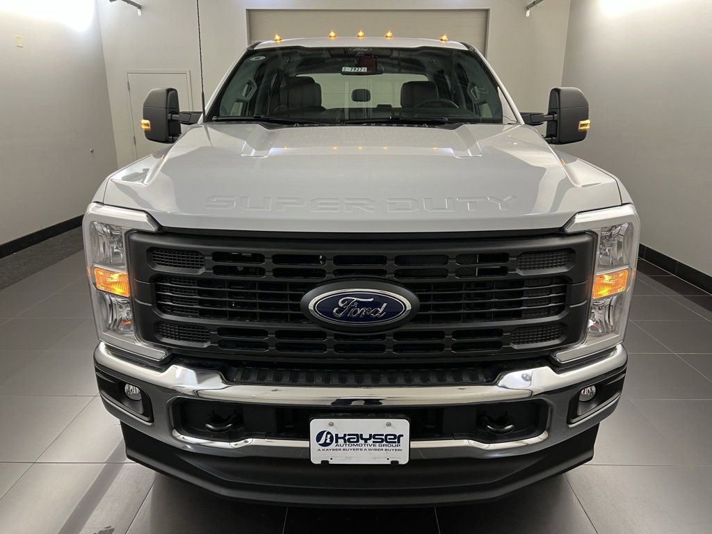 New 2026 Ford F350 XL w/ XL Chrome Package image 2